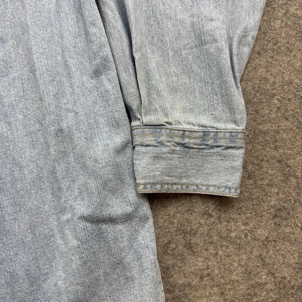 Vintage Levis Denim Shirt Mens Medium Blue Metal Buttons Work Red Tab Y2K